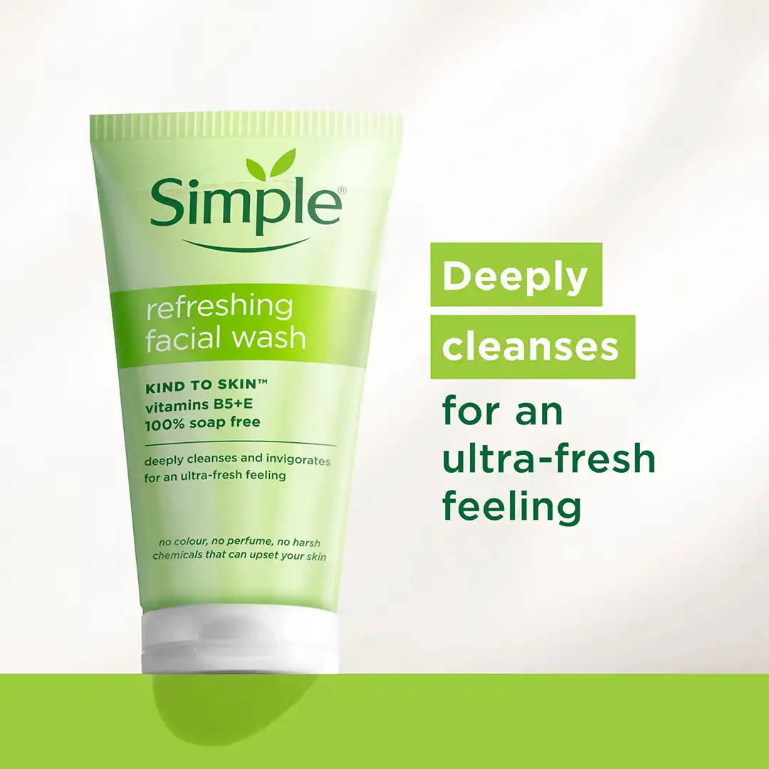 Simple Kind To Skin Refreshing Facial Wash 150ml thumbnail 2